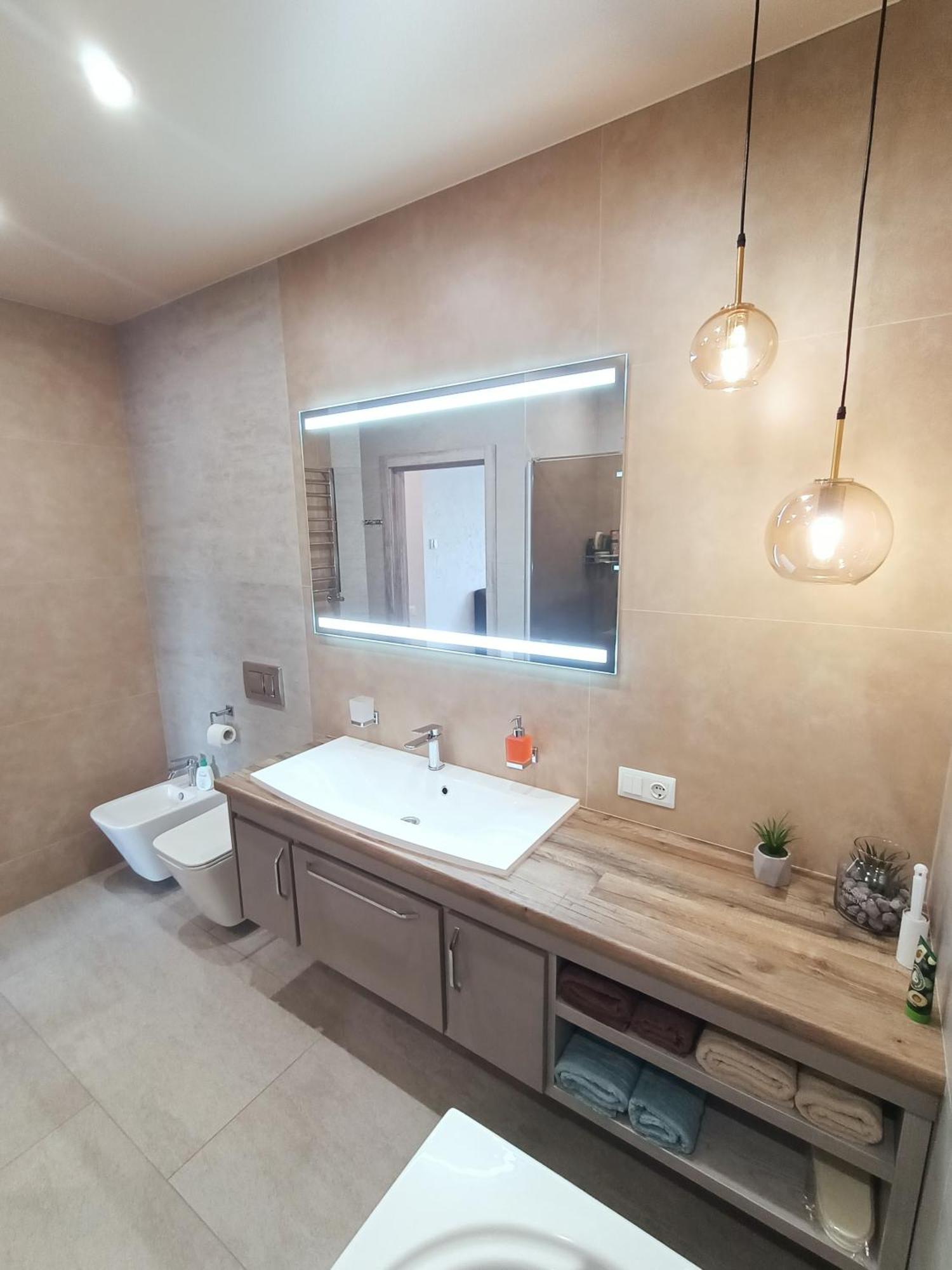 2К Шикарний Люкс! Apartment Khmelʼnytsʼkyy Bagian luar foto