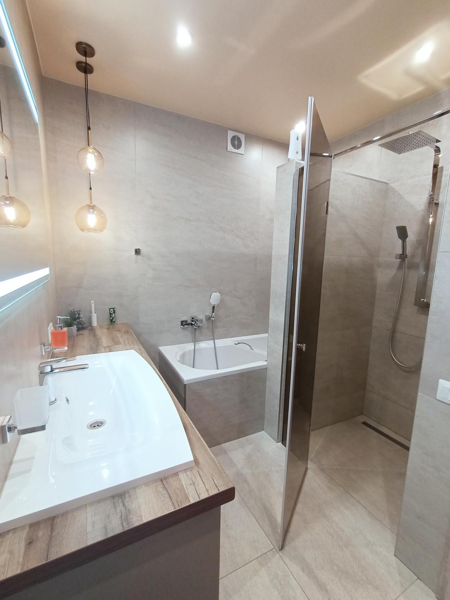 2К Шикарний Люкс! Apartment Khmelʼnytsʼkyy Bagian luar foto