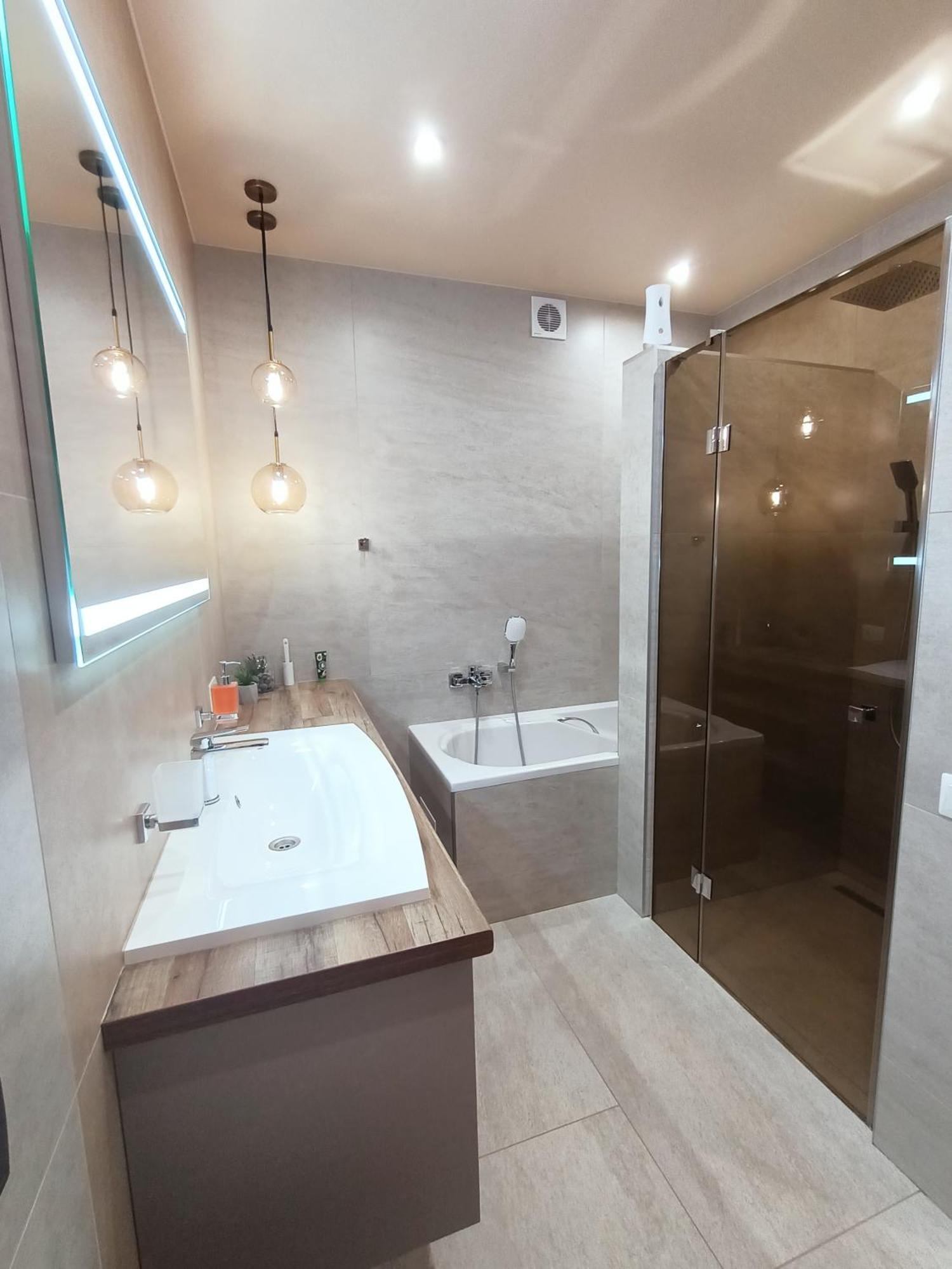 2К Шикарний Люкс! Apartment Khmelʼnytsʼkyy Bagian luar foto